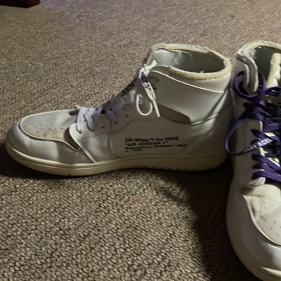 Air Jordan 1 shoes - Picture 5 of 5